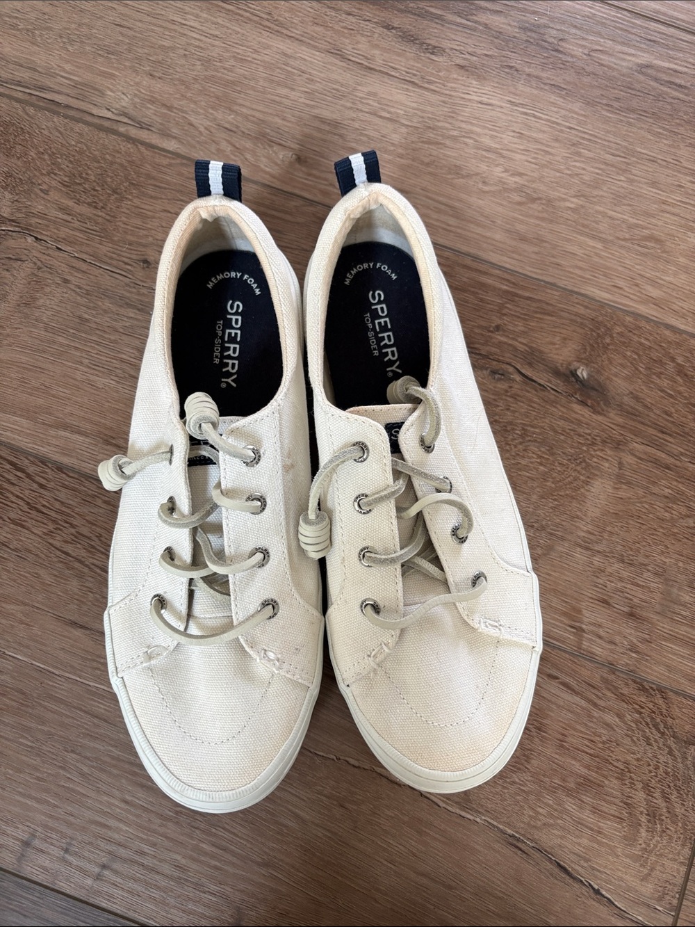 Sperry Women's Crest Vibe Canvas Lace-Up Sneakers EUC Boat Shoes Slip On Wide 9w